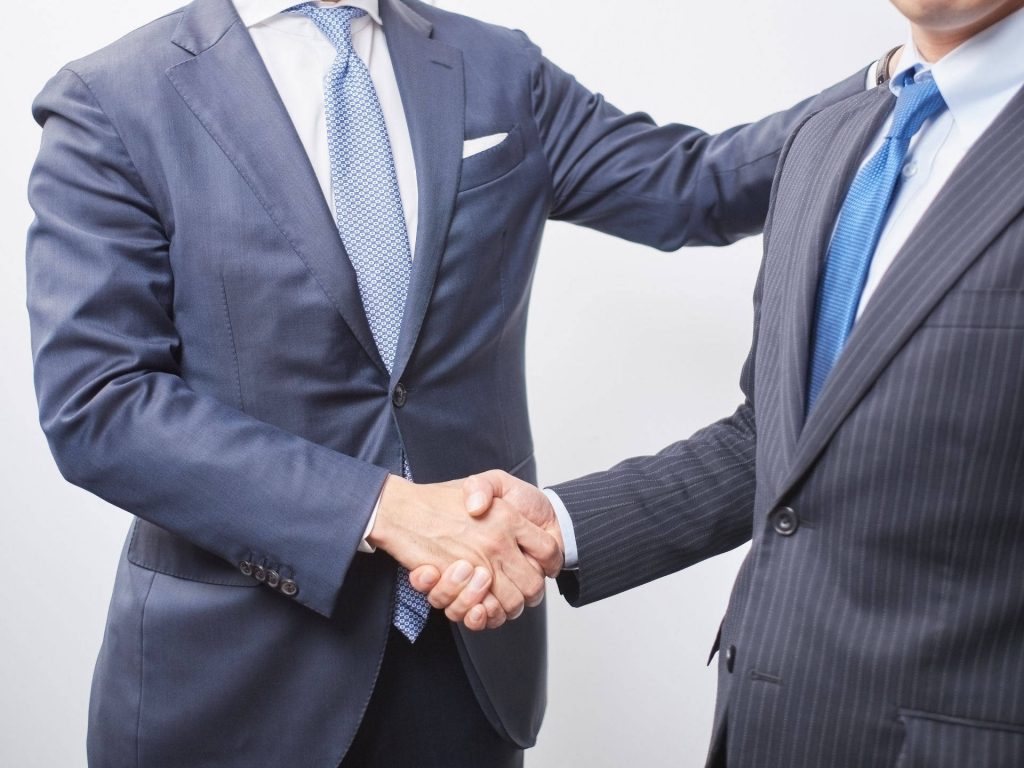 部下とのコミュニケーションの質を上げて成長させる7つの方法 | Senses Lab. | アイキャッチ画像