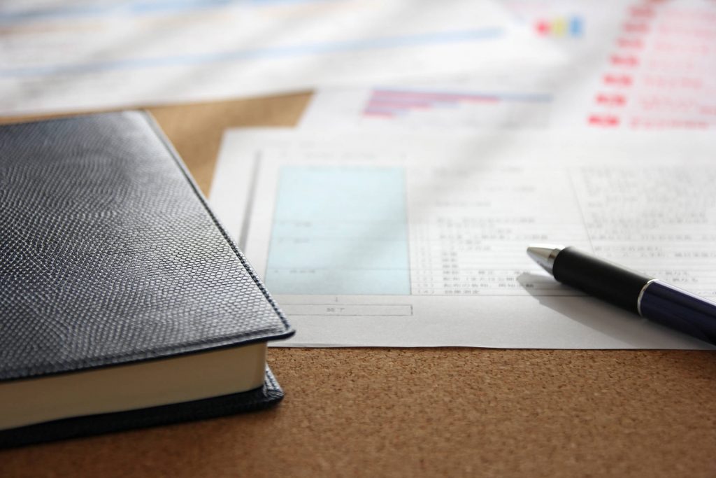 提案書のレビュー通じて部下を育成する6つの方法。確認すべき点とは？ | Senses Lab. | アイキャッチ画像